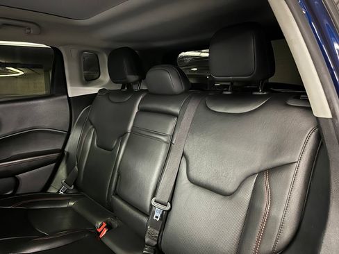 Used 2019 Jeep Compass Trailhawk w/ Leather Interior Group AWD/4WD image 20