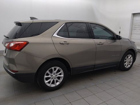 Used 2019 Chevrolet Equinox LT FWD image 10