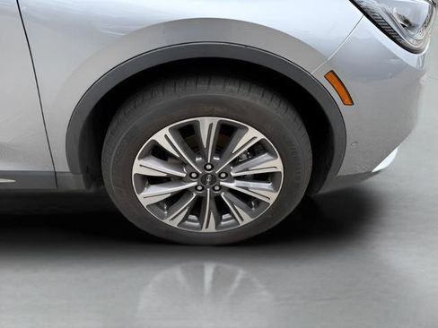 Used 2022 Lincoln Corsair Reserve w/ Equipment Group 201A AWD/4WD image 26