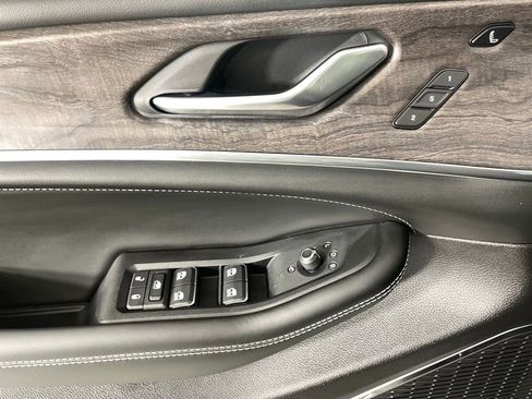 New 2025 Jeep Grand Cherokee L Overland w/ Advanced Protech Group III image 20