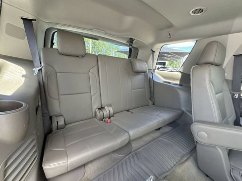 Used 2018 Chevrolet Tahoe Premier RWD image 27