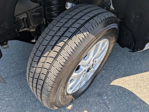 Used 2026 Toyota Tacoma SR image 21