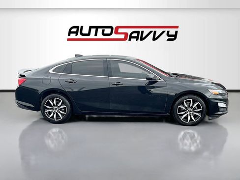 Used 2025 Chevrolet Malibu RS FWD image 8
