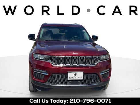 Used 2022 Jeep Grand Cherokee Limited image 8