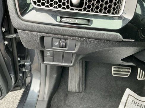 Used 2025 Honda Civic Sport image 21