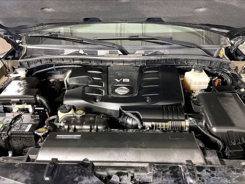 Used 2019 Nissan Armada Platinum w/ Captain's Chairs Package image 13