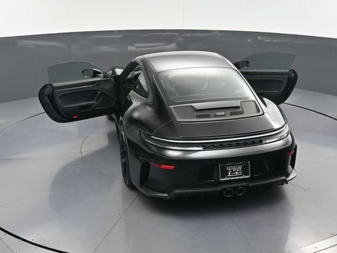 Certified 2026 Porsche 911 GT3 RWD image 35
