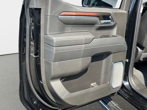 New 2026 GMC Sierra 1500 Denali AWD/4WD image 11