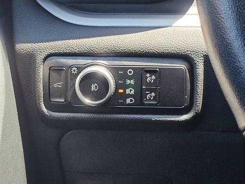 Certified 2023 Ford Explorer XLT w/ Equipment Group 202A AWD/4WD image 12