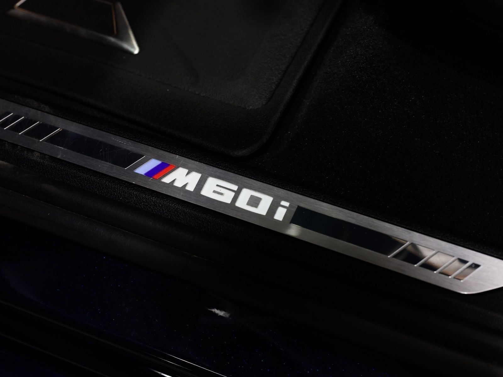 Used 2026 BMW X5 M60i w/ Executive Package AWD/4WD image 24