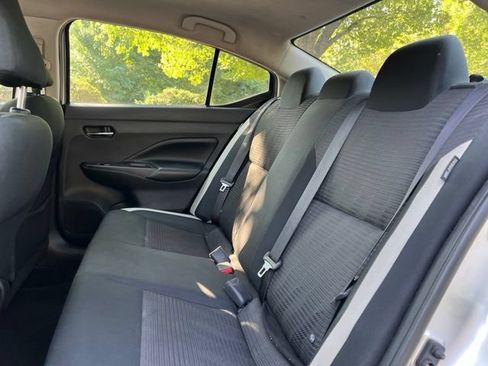 Used 2020 Nissan Versa SV FWD image 17