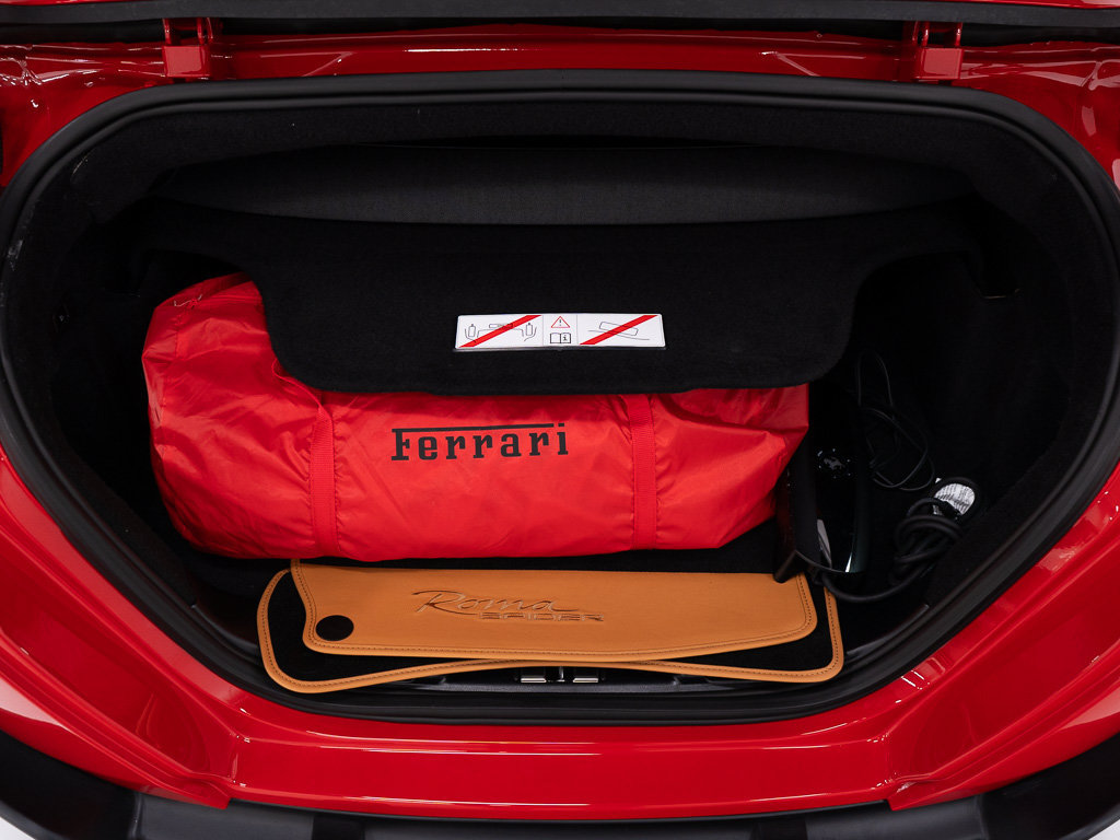 Used 2025 Ferrari Roma Spider RWD image 44