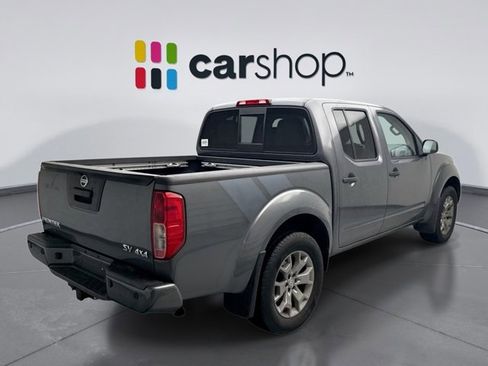 Used 2020 Nissan Frontier SV image 5