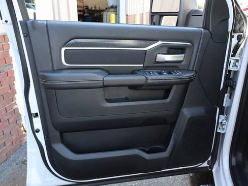 Used 2025 RAM 2500 Big Horn image 11