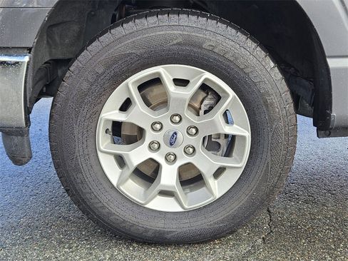 Used 2023 Ford F150 XLT image 29