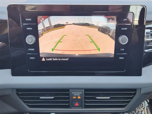 New 2026 Volkswagen Jetta SE image 13