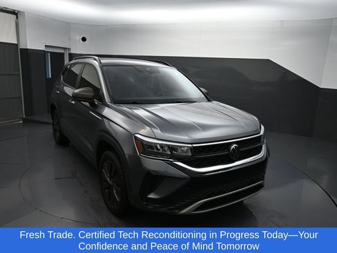 Used 2023 Volkswagen Taos S image 6