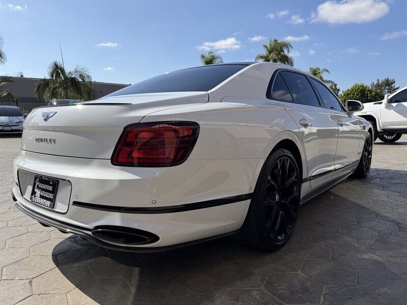 Used 2024 Bentley Flying Spur W12 AWD/4WD image 7