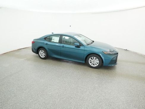 New 2026 Toyota Camry LE image 12