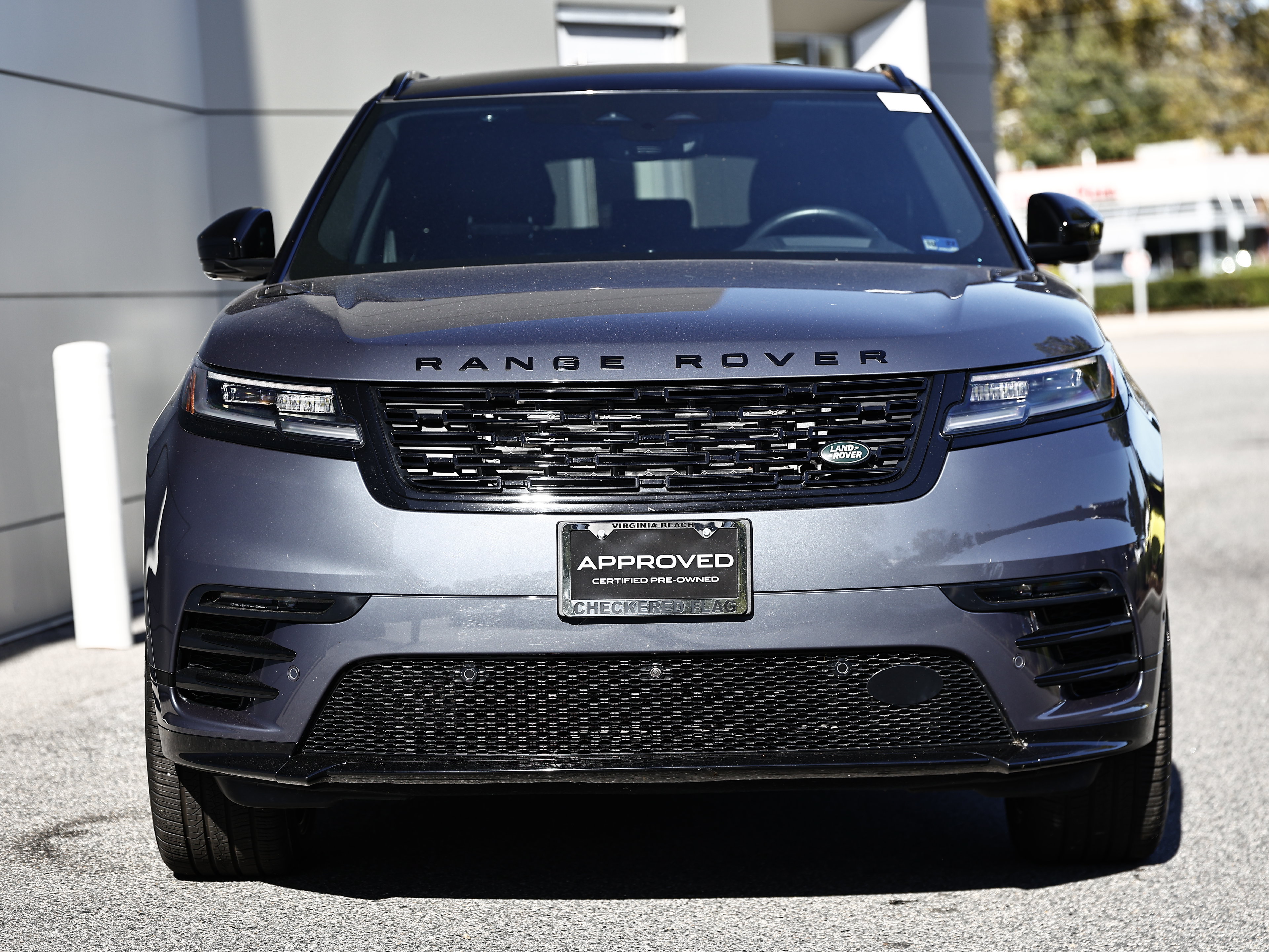 Used 2026 Land Rover Range Rover Velar Dynamic SE AWD/4WD image 14