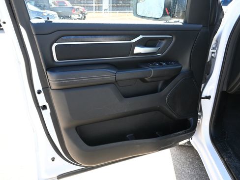 Used 2024 RAM 1500 Lone Star image 8