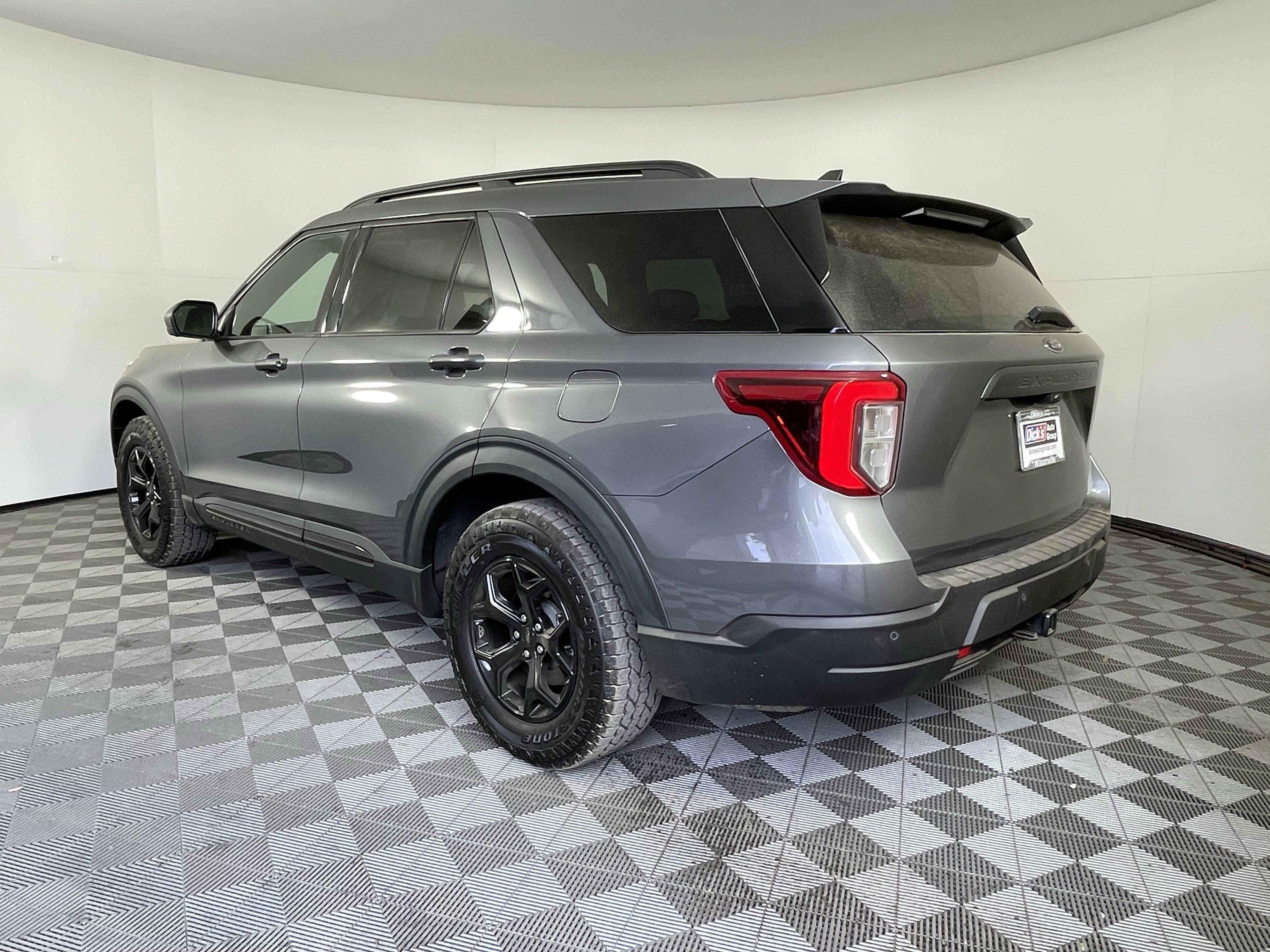Used 2022 Ford Explorer Timberline AWD/4WD image 3