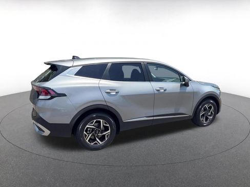 Used 2025 Kia Sportage LX FWD image 15
