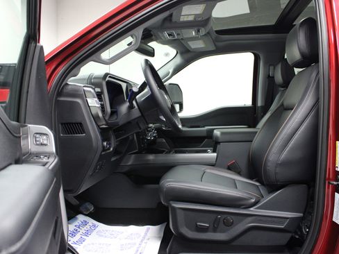 New 2026 Ford F250 Lariat w/ Black Appearance Package AWD/4WD image 12