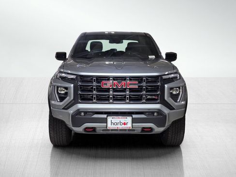 Used 2025 GMC Canyon AT4 AWD/4WD image 2