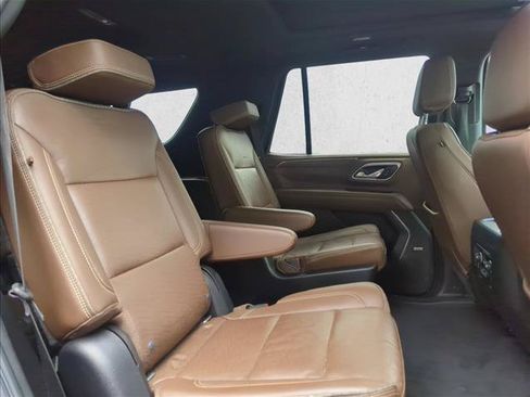 Used 2021 Chevrolet Tahoe High Country w/ Premium Package AWD/4WD image 26