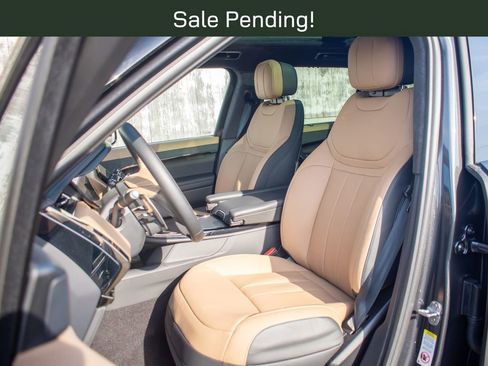 Used 2025 Land Rover Range Rover Sport Autobiography AWD/4WD image 20