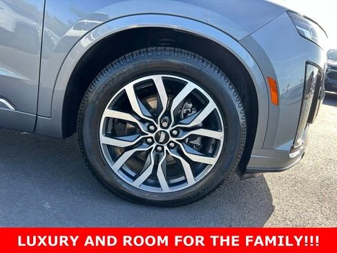 Used 2021 Cadillac XT6 Sport AWD/4WD image 8
