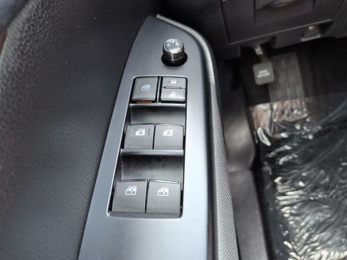 Certified 2018 Toyota Highlander LE FWD image 22
