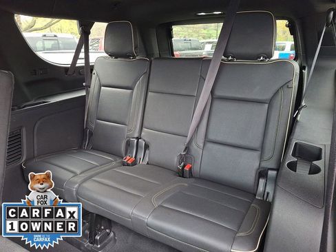 Used 2023 Chevrolet Suburban Premier AWD/4WD image 10