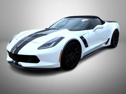 Used 2019 Chevrolet Corvette Z06 RWD image 1