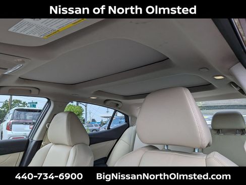 Used 2016 Nissan Maxima Platinum FWD image 22