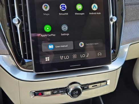 New 2026 Volvo XC90 B6 Plus w/ Protection Package Premier image 20