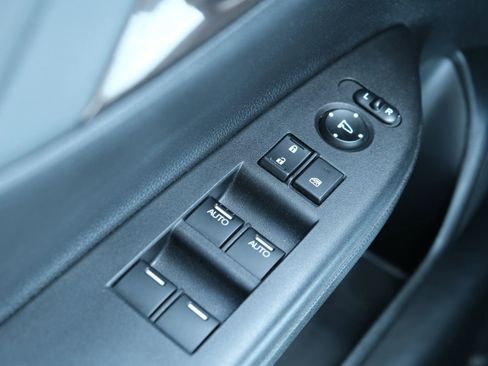 Used 2017 Honda Accord EX image 34