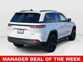 Used 2023 Jeep Grand Cherokee Limited w/ Luxury Tech Group II video 3