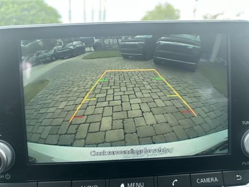 Used 2024 Nissan Sentra SV FWD image 24