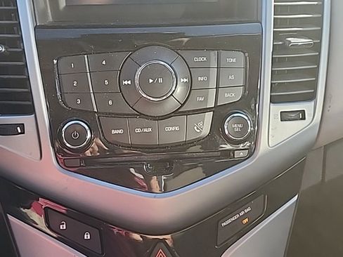 Used 2012 Chevrolet Cruze LT w/ All-Star Edition image 6