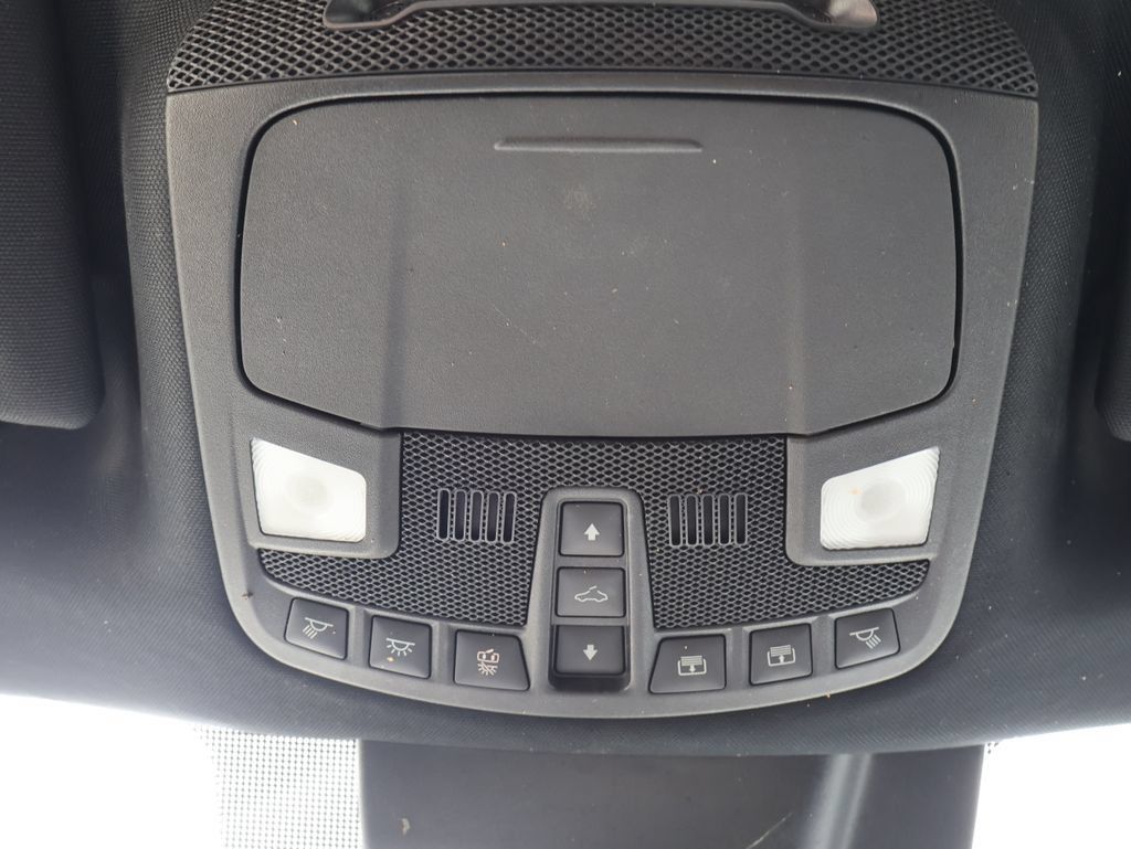 Used 2021 Ford Expedition XLT AWD/4WD image 29