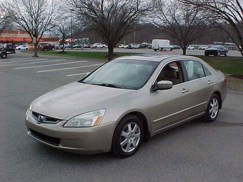 Used 2005 Honda Accord EX image 4
