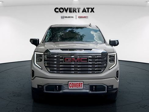 New 2026 GMC Sierra 1500 Denali w/ Denali Reserve Package AWD/4WD image 4