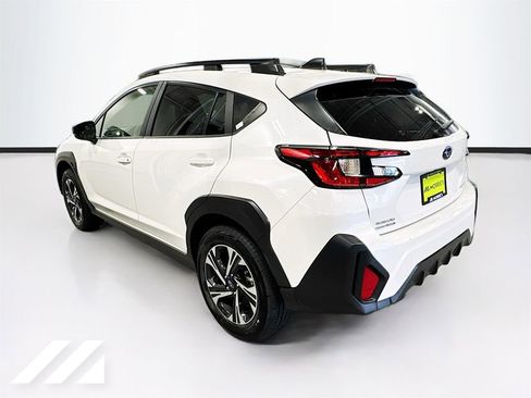 Used 2024 Subaru Crosstrek 2.0i Premium AWD/4WD image 7