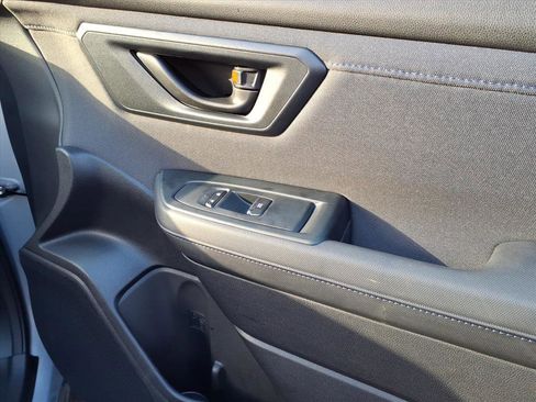 Certified 2025 Subaru Forester Premium image 5