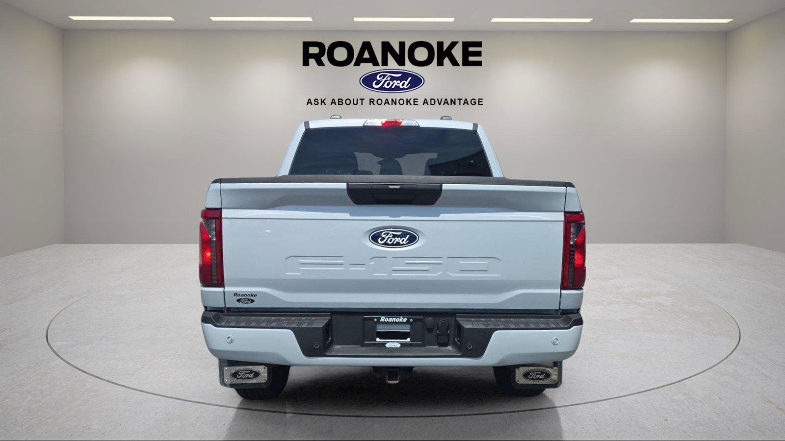 Used 2025 Ford F150 STX w/ Equipment Group 200A AWD/4WD image 9