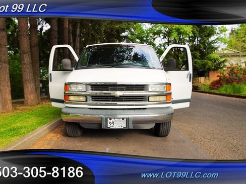 Used 2002 Chevrolet Express 3500 Extended Passenger w/ LS Preferred Equipment Group RWD image 26
