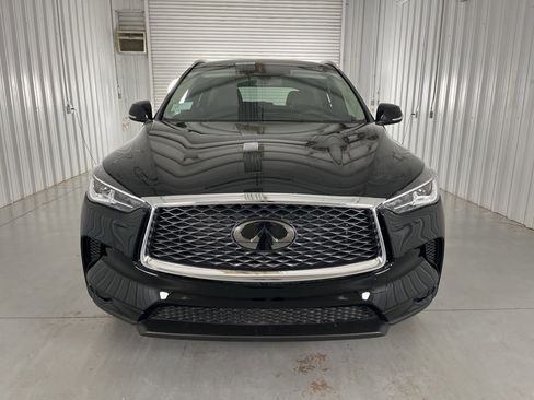 Certified 2025 INFINITI QX50 Luxe image 2
