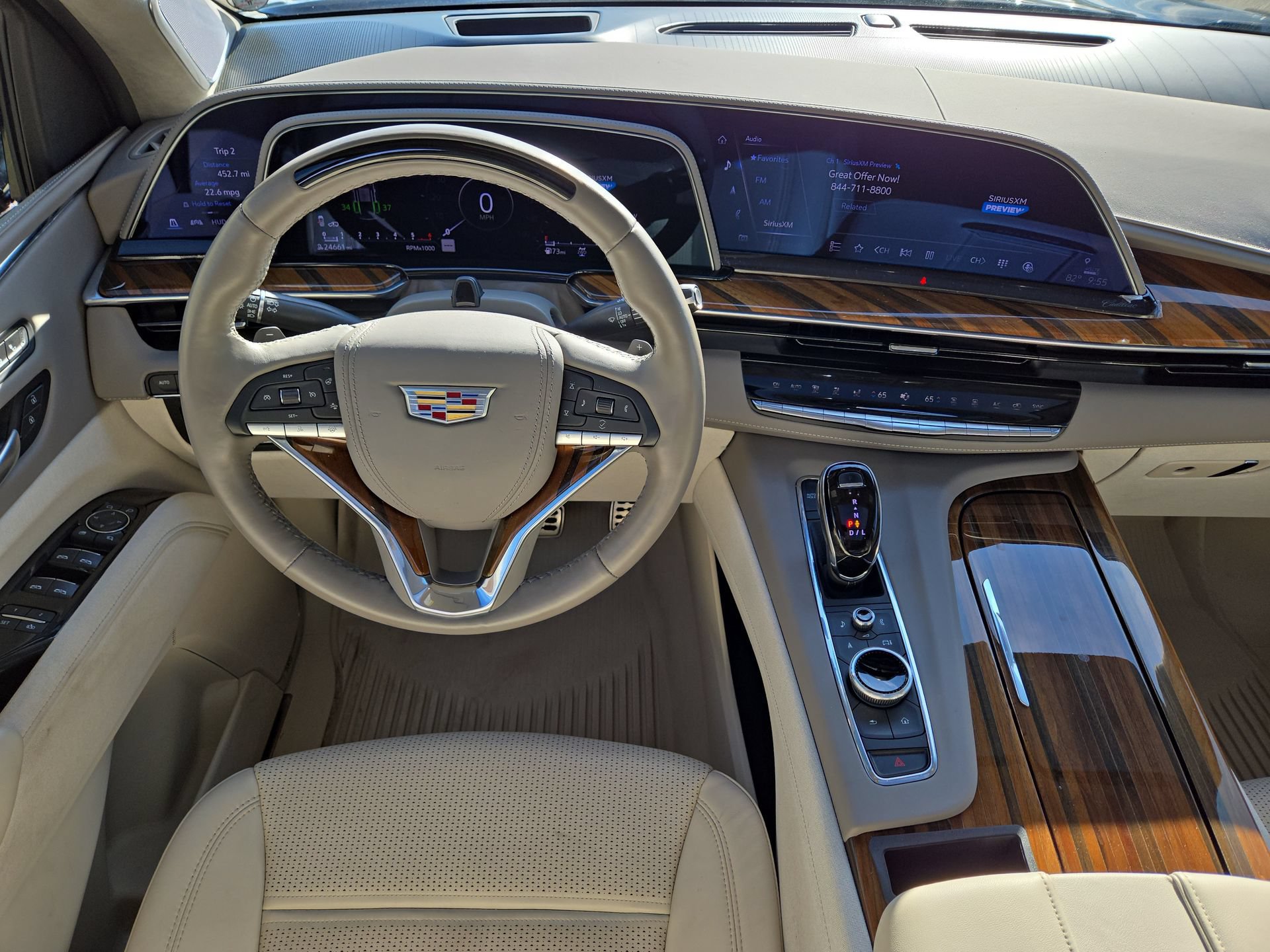 Used 2024 Cadillac Escalade Sport Platinum w/ LPO, Floor Liner Package AWD/4WD image 14